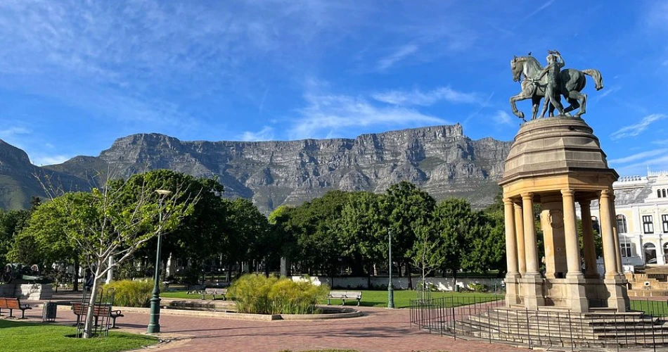 Discover Cape Town: 14 Incredible Things to Do and See